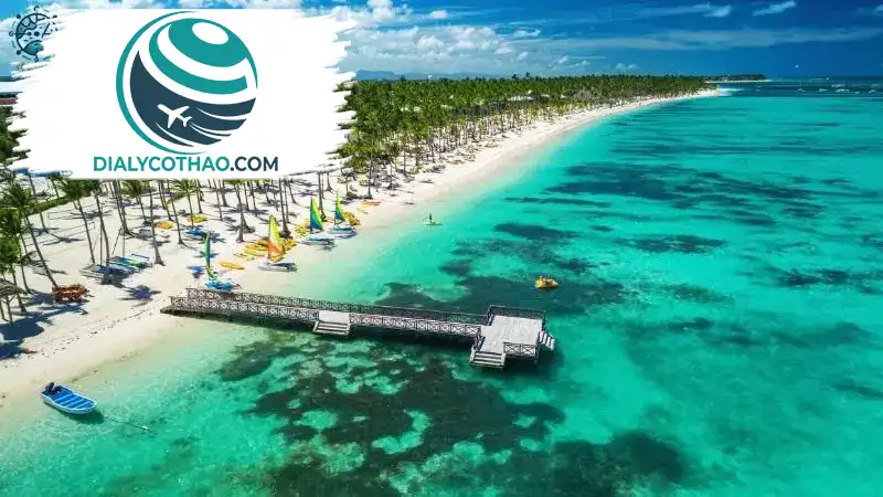 Đặc điểm địa lý và địa hình Đặc điểm địa lý và địa hình